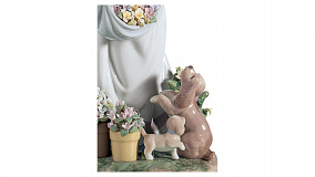 Фигурка Lladro Суета в саду 12х22 см